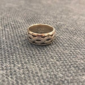 Sterling silver eternity band Sz. 6